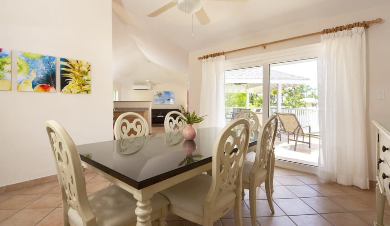 2 bedroom Villa Dining Room